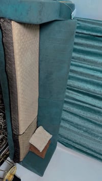 تخم ديوان ١٠ مقاعد • نظيف جدا • توصيل