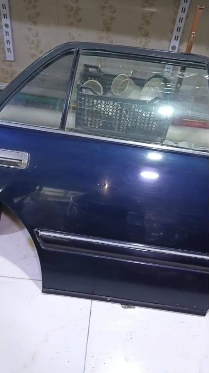 سلام عليكم تخم بيبان رأس الثور تكم كاملات كلش وبطاين تخم  وجاملغ نضيفات كلش *********** العنوان البصره المعقل  السعر ٣٥٠ البصرة, العراق
