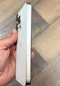 آيفون ١٥ برو • ٥١٢ جيجا • بطارية ٨٨٪