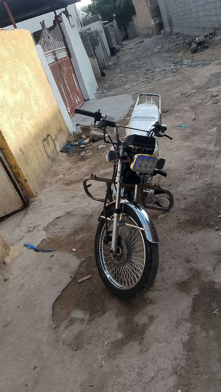 سلام عليكم دراجة ايراني السعر 250وبيهه مجال مكانه المدائن *********** واستاب
