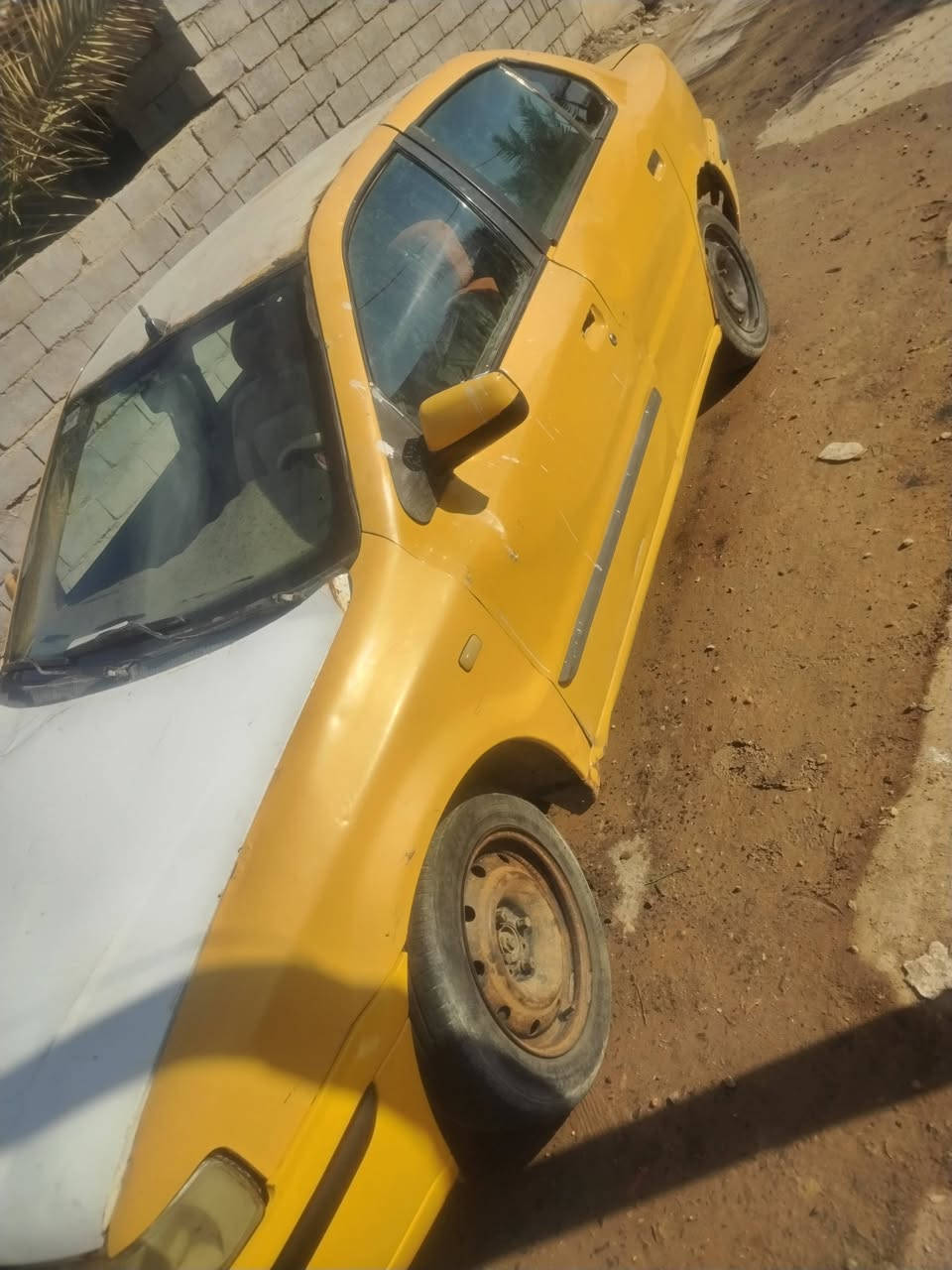 سياره سمند مديل 2012 مكينه كير. خير من الله. كهربايئات  كلها شغاله  السعر25وبيها مجال. مكان  البصره هارثه  قرب معمل ورق ***********
