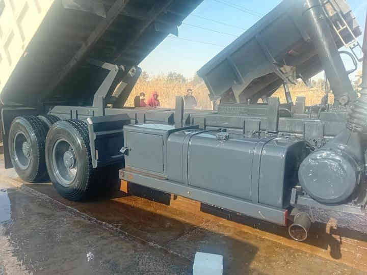 للبيع كرواتي ألماني موديل ٩١ مجموعه جي إف مكينه ٣٥ كير ١٥٥ تخم تاير دبل سوبر بخار كلش قليل صرف ماكو سنويه قلاب إلى ٢٩ رقم بغداد شاصي شرط الفحص ما مطول تبريد شغال جامي كهربائي السعر خمسه وربع وانشالله  بيها مجال  مراوس ماكو
***********/***********
