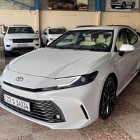 كامري هايبرد • ٢٠٢٥ • ٨٠٠٠ كم