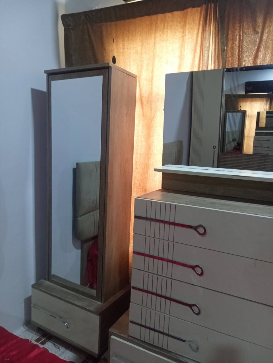 بالنجف 400 وبيها مجال. ***********
