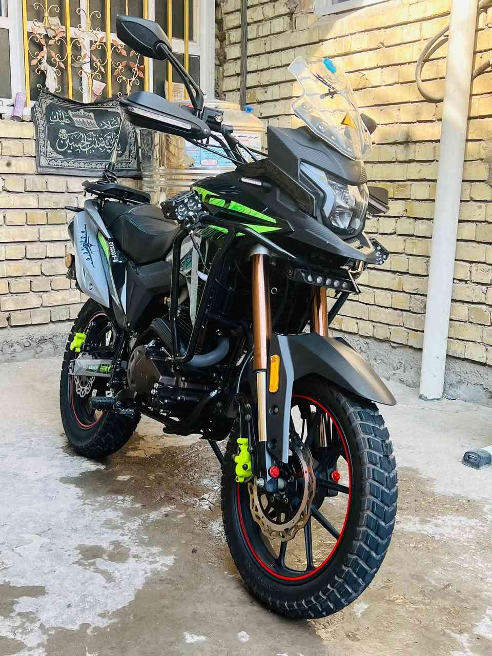 دراجه الادفنجر 300 cc دراجه كلش نضيفه ممشاه 30 الف دراجه موديل 2026 شهر 1 يوم 22 مكفوله من الطول الطول سعر 3650 رقم مميز وحرف A دراجه ويل كب مو سيم
عنوان 📍 البلديات 
***********
