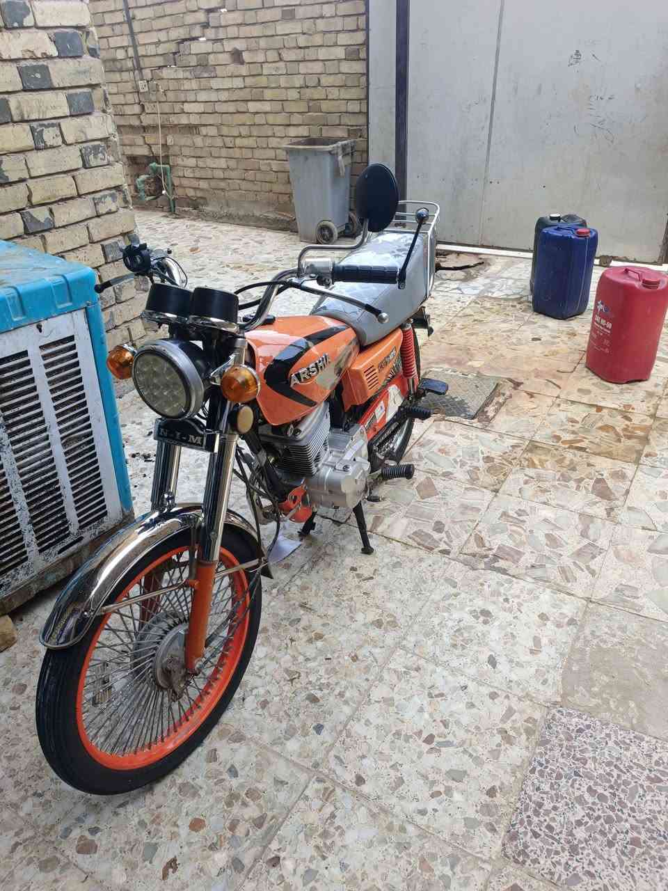 دراجه اربعه كير نامه للبيع الدراجه مكفوله من كلشي من ماعده الكلجات امجفتهن السعر ٦٠٠ الفيس ما متواجد ***********

