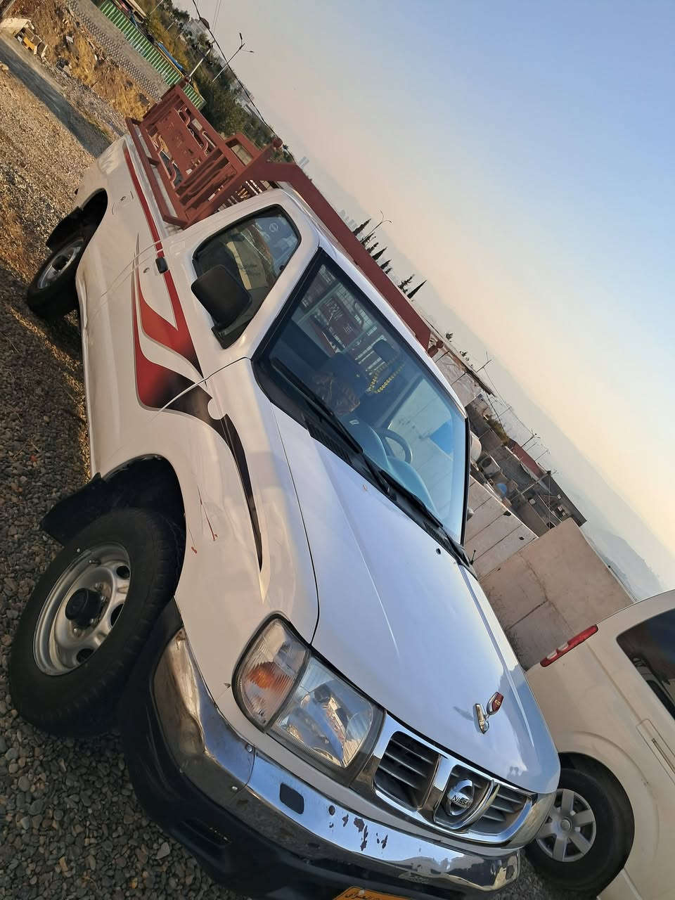 سڵاو نیسان تاک 5قولاپ ئاڕم سلیمانی بێ دەعم لەسەرساخی بۆیاخم کردوە بۆجوانی گیڕمەکینە بەشرت  تایە پاتری تازن ژم ***********
