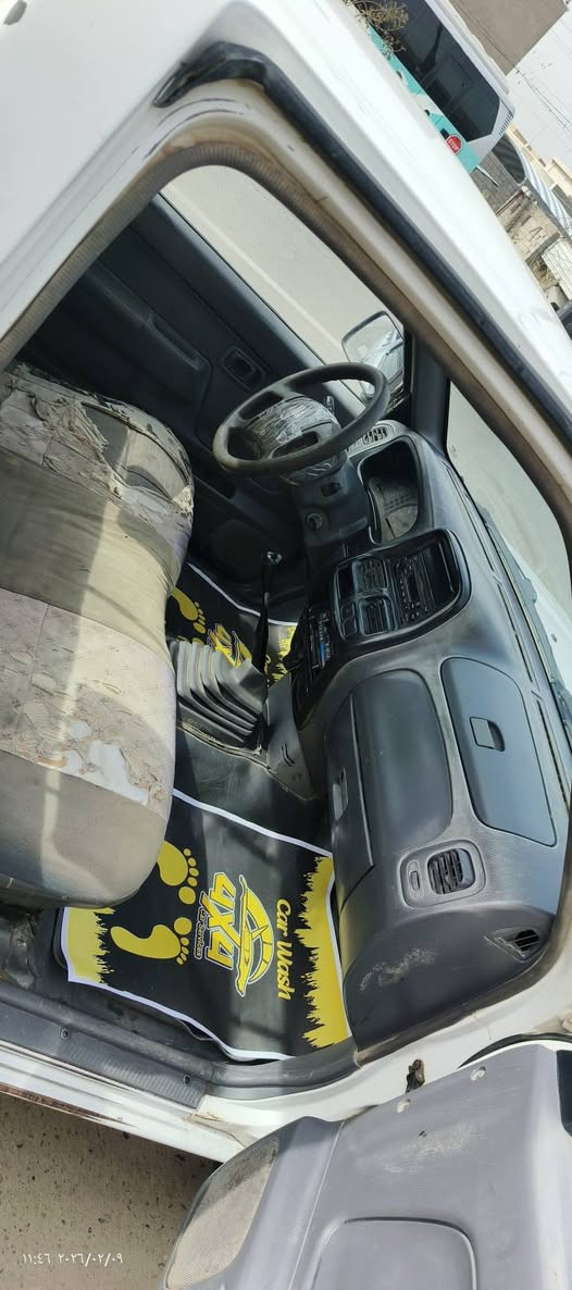 نيسان شبوط مدويل ٢٠٠١ كير مكينه خير من الله صدر جديد تخم تاير جديد صلاح الدين بلد
***********
