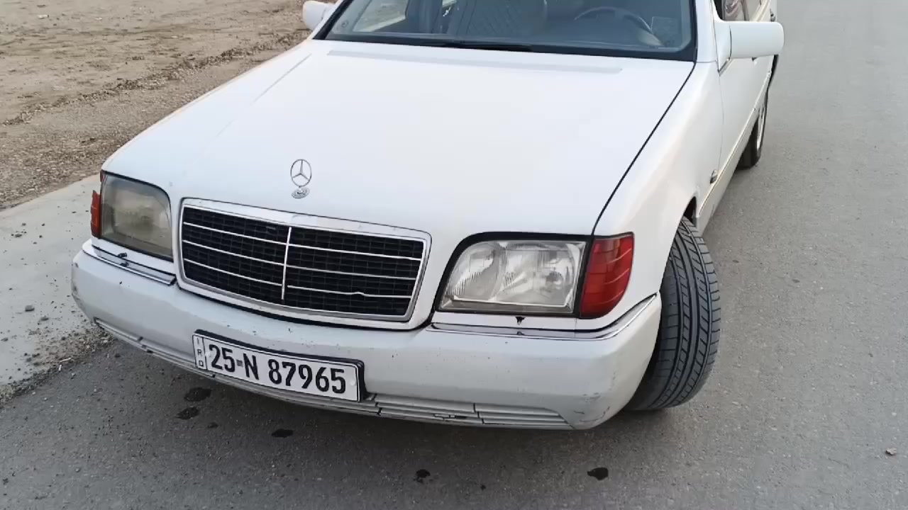 السلام عليكم
للبيع
مارسدس شبح موديل 92 
سيارة بلاديه بدون صبغ ولا خياس ولا  ضربه 
مكينه 320
كير ومكينه مكفولات 
تبريد شغال 
كهربائيات شغاله 
رقم كركوك انگليزي 
السنوية بأسمي نافذة لل 29 
مكاني كربلاء للأستفسار
الاتصال عالرقم *********** 
السعر 63 وبيها مجال .
