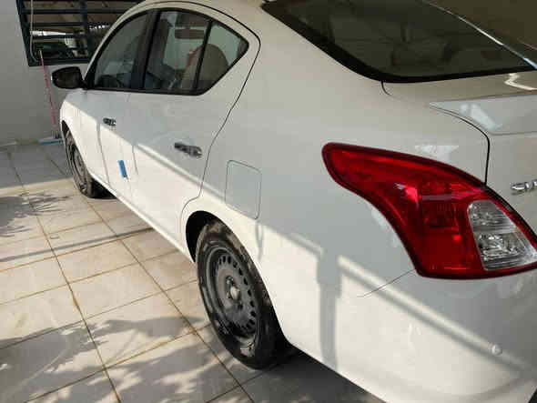 صني 25ماشية 6000. طلعتهة من الشركة قبل 5اشهر سيارة زيرو السبير منازل .

تبريد قطعتين
شاشة 
تحكم ستيرن 
بريك ABS
السيارة جديدة 
السعر 132

***********
