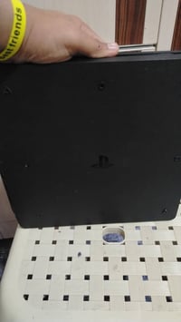 بليستيشن4 سليم • باندل أصلي • حساب بلايستيشن