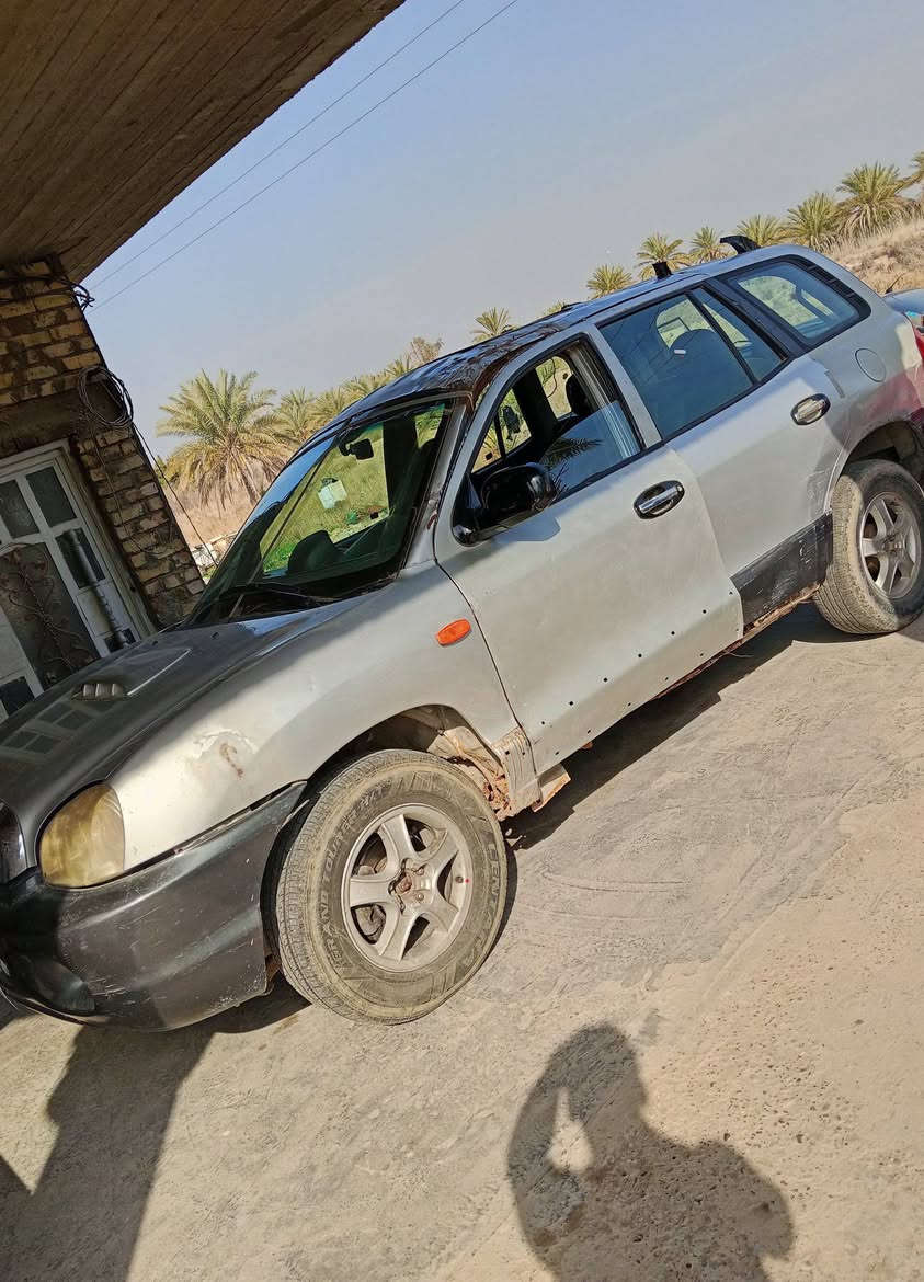 اسلام عليكم للبيع او مراوس سنتافيا 2004 كير مكينه كامري السياره حادثه باب السايق ماواصل شاصي صدر كهربائيات كله شغاله تبريد بي ليك تخم تاير  بغداد مشروع وطني بسم الوالد، مكان السياره بغداد المشاهده ***********/ السعر 40 وبيه مجال
