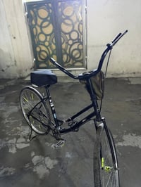 حجم ٢٦ • نضيف • اسود