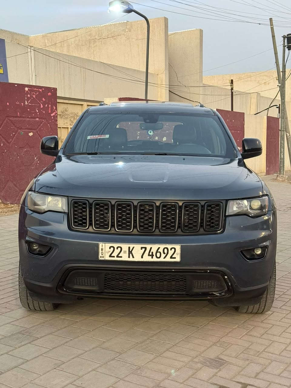 سلام عليكم جيب لاريدو  2020   ماشيه 81 مكينه 6 سلندر سياره حادثها طخطخات ومصبوغه عام سياره جاهزه من كولشي وأي نقص مابيها رقم أربيل شرط تحويل وكاله ماسوي مواصفات 
فتحه 
جنطه كهرباء 
كشنات جلد وكهرباء 
كشنات تدفئه تبريد 
فول مواصفات سياره السعر 158 شراي يتصل غير متواجد ع الفيس سونرها موضح بصوره  العنوان بغداد الرقم ***********
