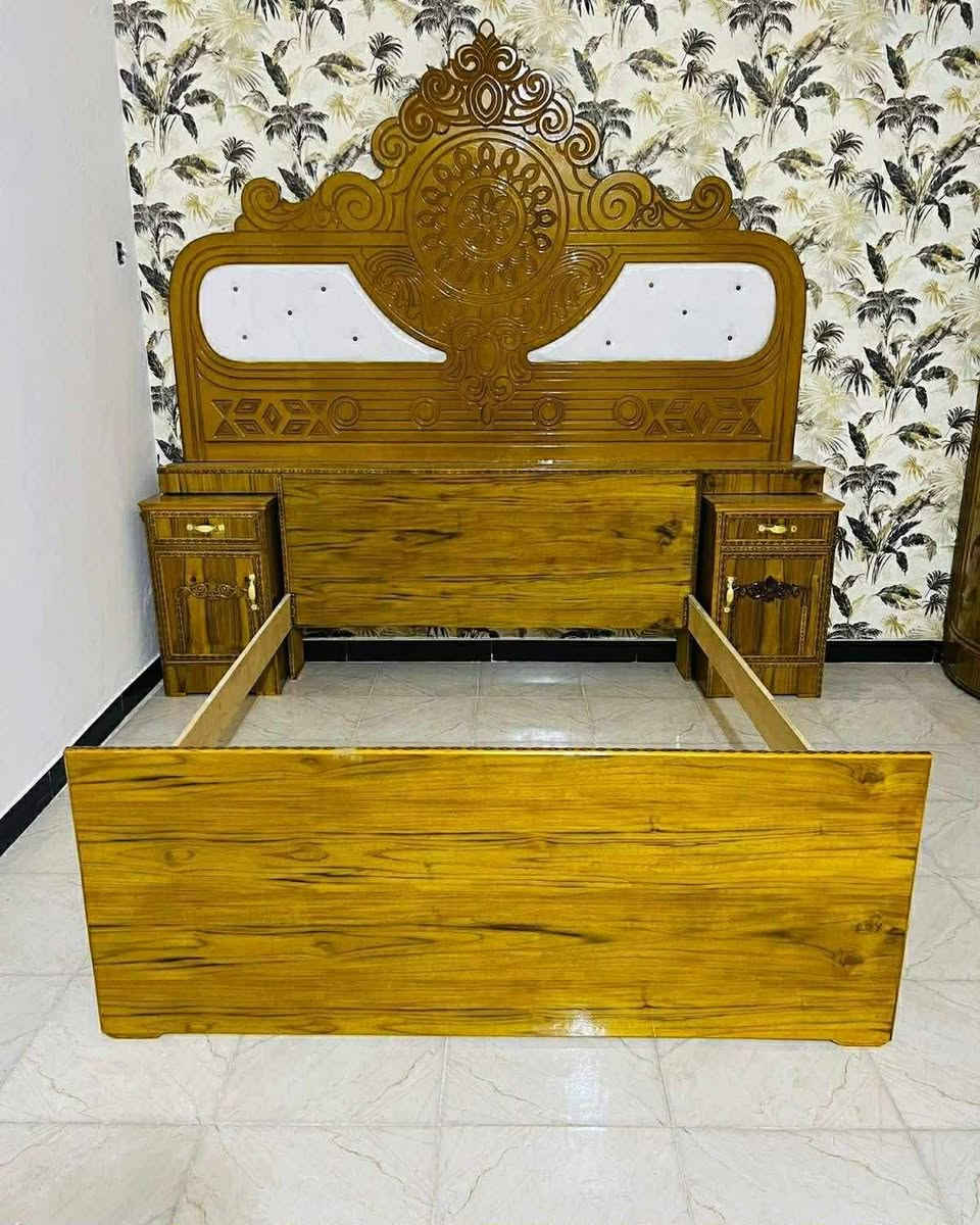 غرفه نوم صاج عالي السعر مليون 25الف  الزاويه بارتفاع الكنتور ***********
