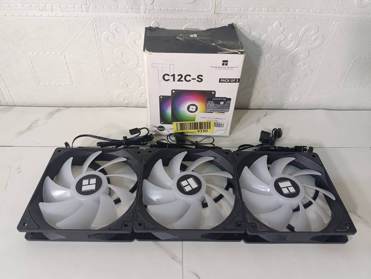 ١- كت مراوح من ثيرمال رايت c12cs  ٣ قطع لون اسود ب٢٠ الف 

٢- كت مراوح ثيرمال رايت tl c12cw ٦ قطع لون ابيض ب٣٥ الف 

٣- كت مراوح اب سايرين uf1 prism 4 pro ٥ قطع لون اسود ب٣٠ الف 

٤- كت مراوح اب سيارين uf 1 قطعة وحدة ١٢٠ ملم و pf 14 قطعتين ١٤٠ ملم لون ابيض ٢٥ الف 

٥- كت مراوح انترستيلر  v2 سناب كونيكت ٣قطع لون اسود ٢٥ الف 

٦-كت مراوح السي ifnity i12 وايرلس نفس مراوح ليان لي لون ابيض متوفر ٦ قطع صعر الكت ٣قطع ب٤٥ الف 

٧- مبردا هوائي من السي  halo h120d لون اسود مروحتين  ٣٠ الف 

٨- مبرد مائي tishric ٣ فان حجم ٨٠ ملم ب١٥ الف 

٩- مبرد هوائي للm.2  ب١٥ الف 

١٠- شاشة مبرد مائي من كورسير ٥٠ الف 

١١- مبرد مائي من هنتكي gx360 r  ب٧٥ الف 

١٢- هب مال فانات من aigo ب١٠ الف 

١٣- معجون حراري ١٠ جرام ب١٠ الاف


**إذا كنت صاحب هذا الإعلان وتريد حذفه لأي سبب، رجاءا أرسل رسالة إلى الدعم الفني**