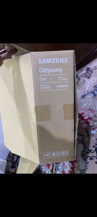 سامسونج • ٢٤٠هرتز • دقة ١٠٨٠