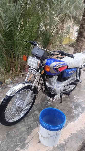 سلام عليكم ورحمه الله وبركاته
دراجه نامه برو مديل 2021 دراجه جديده نضيفه كلش 
كهربائيات شغاله مكينه مبدل ولفات فقط والدراجه شوفت عينكم بالمناسبه دراجه ( كلك .كلك .كلك ) للاستفسار ***********
