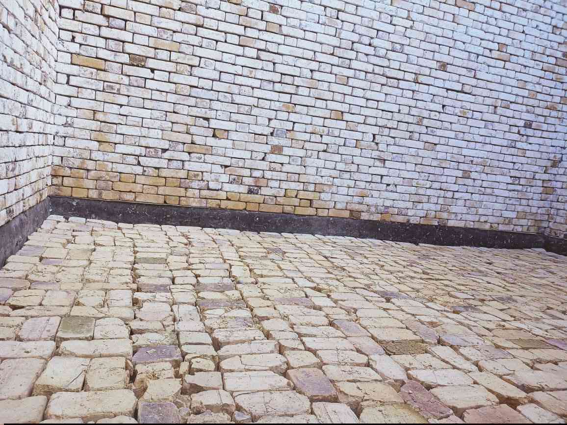 بخيل الي مايصلي علئ محمد وال محمد
سلام عليكم اخوان شغلنا درجه اولا وبنسب السعار 
مايعجبك الشغل لاتدف افلوس والله اخليك ترحملي بل شغل شغلنا مرتب ونضيف 

يتضمن شغلنا 
1حفر وتربيع ودك 
2 تكشير حائط (لبخ) 
3 لبخ بتلو 
4 تزفيت بتلو 
5اشداده صطح 
6صب ارضيه 
7حفر خزينه 
8ادخال سبيس وفرشه وحدله بل قفاز
9حفر خزينه
10تشربت صطح تشربت كاشي وسيراميك
11قلع سراميك
12 اخراج انقاذ من البيت 
احفض رقمي يمك بئ
ي وقت بس خابرني يمك ***********. 
***********
‏‪0785 373 9118‬‏
