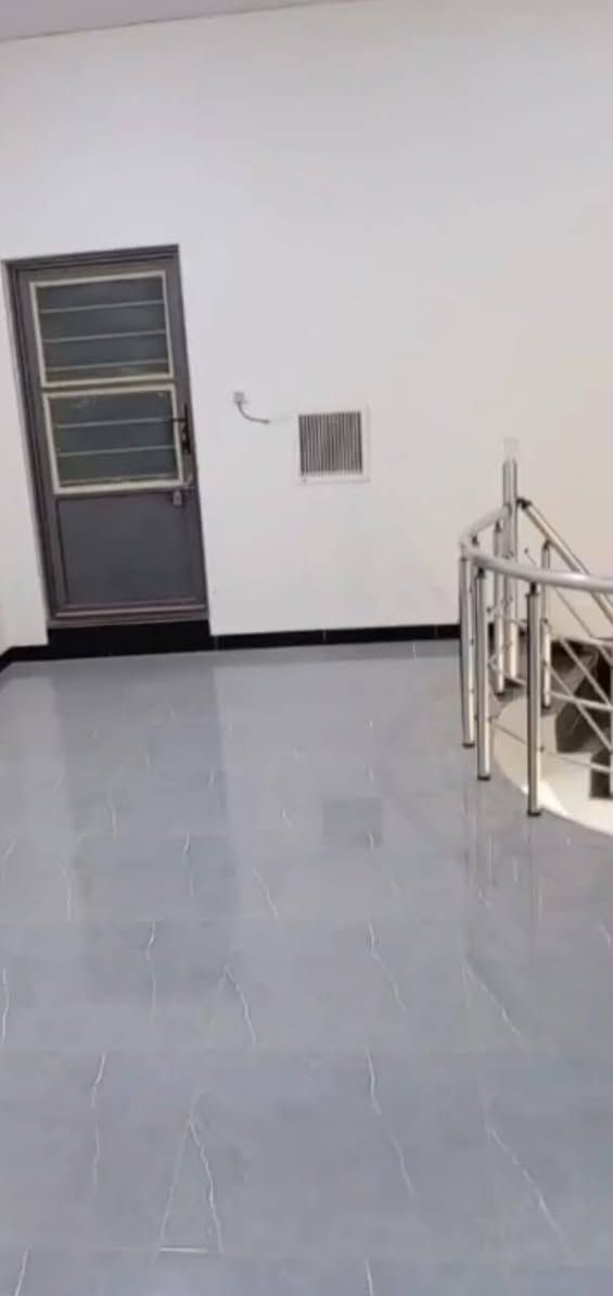 مشتمل للبيع

ضباط الثانيه على ساحه

120 متر
بناء 2025 
طابقين 3 غرف وباقي التفاصيل كامله
للأستفسار ***********
