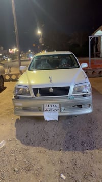 كراون • ٢٠٠٠ • مكينة ٢٥٠٠