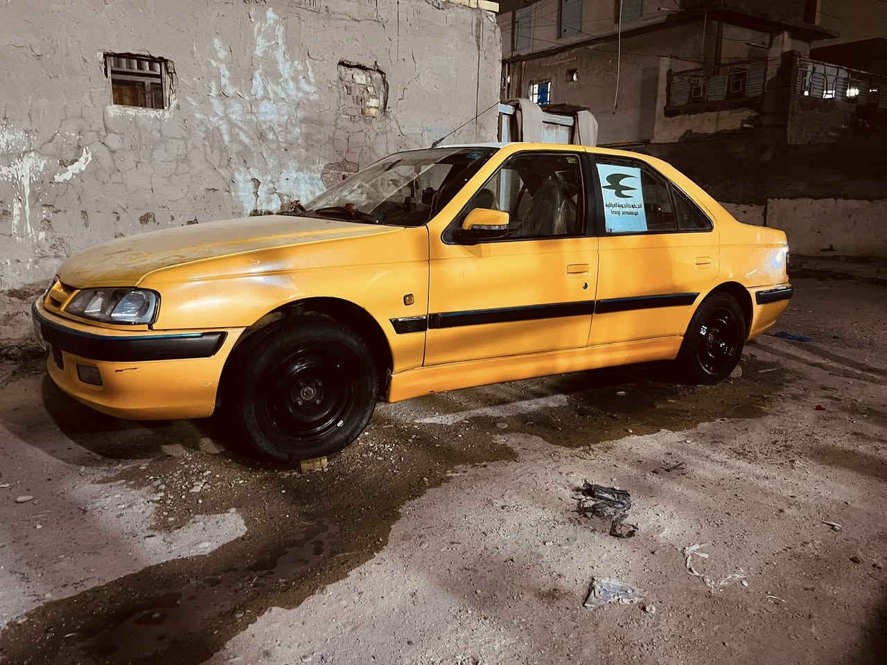 سلام وعليكم بيجو بارص مديل 18 سياره نضيفه صدر جديد تبريد ثلج 🧊 سنويه جديده هيه وغرامات مصفره  قبل سبوع صفرته سياره كبل الشارع السياره أحلاه من الصور السعر 60 وبيه مجال رقم *********** مكاني العبيدي بغداد
