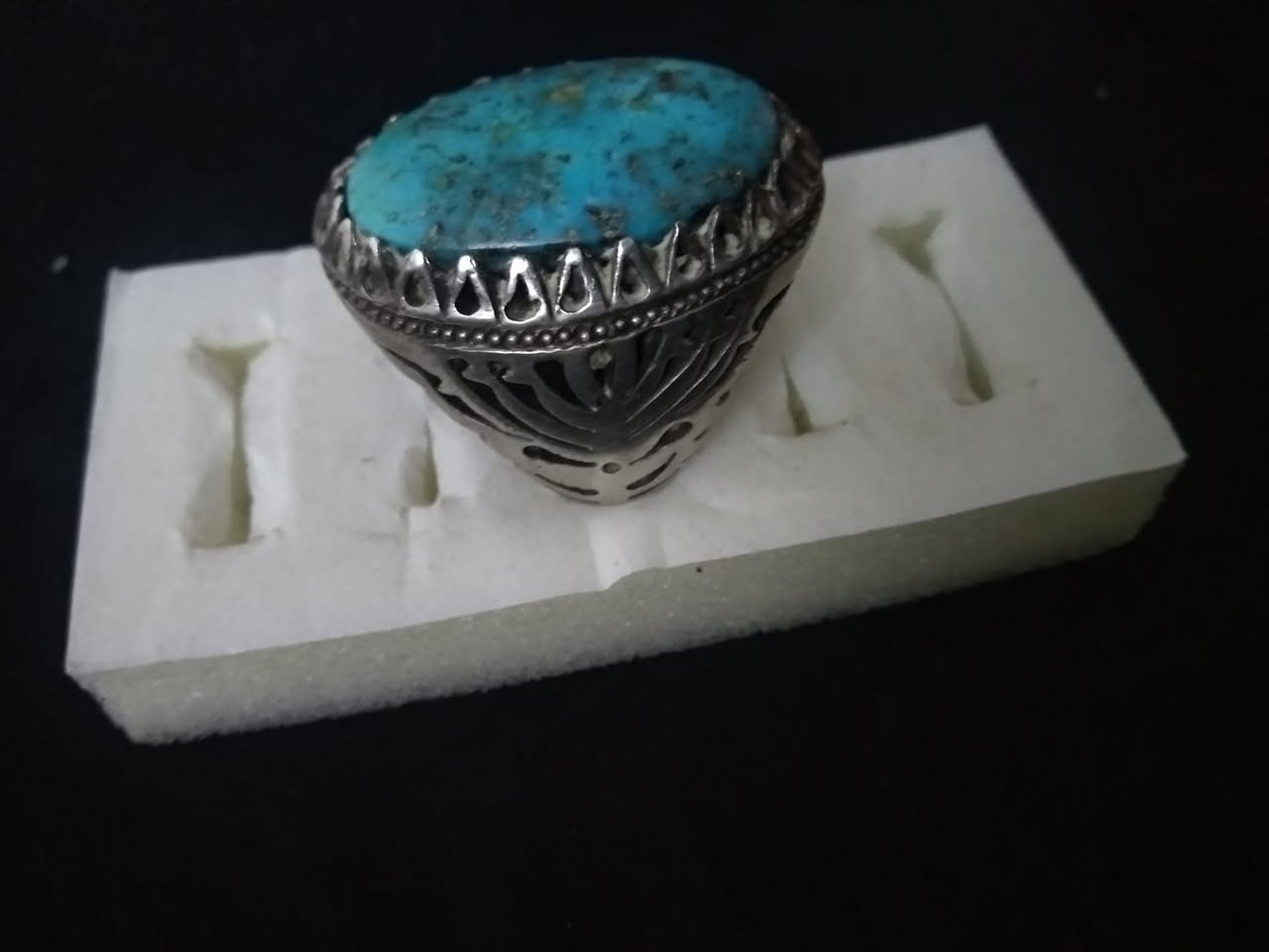 محبس فضه 925 ثقيل
وزن 50 غرام 
السعر 150 الف


**إذا كنت صاحب هذا الإعلان وتريد حذفه لأي سبب، رجاءا أرسل رسالة إلى الدعم الفني**