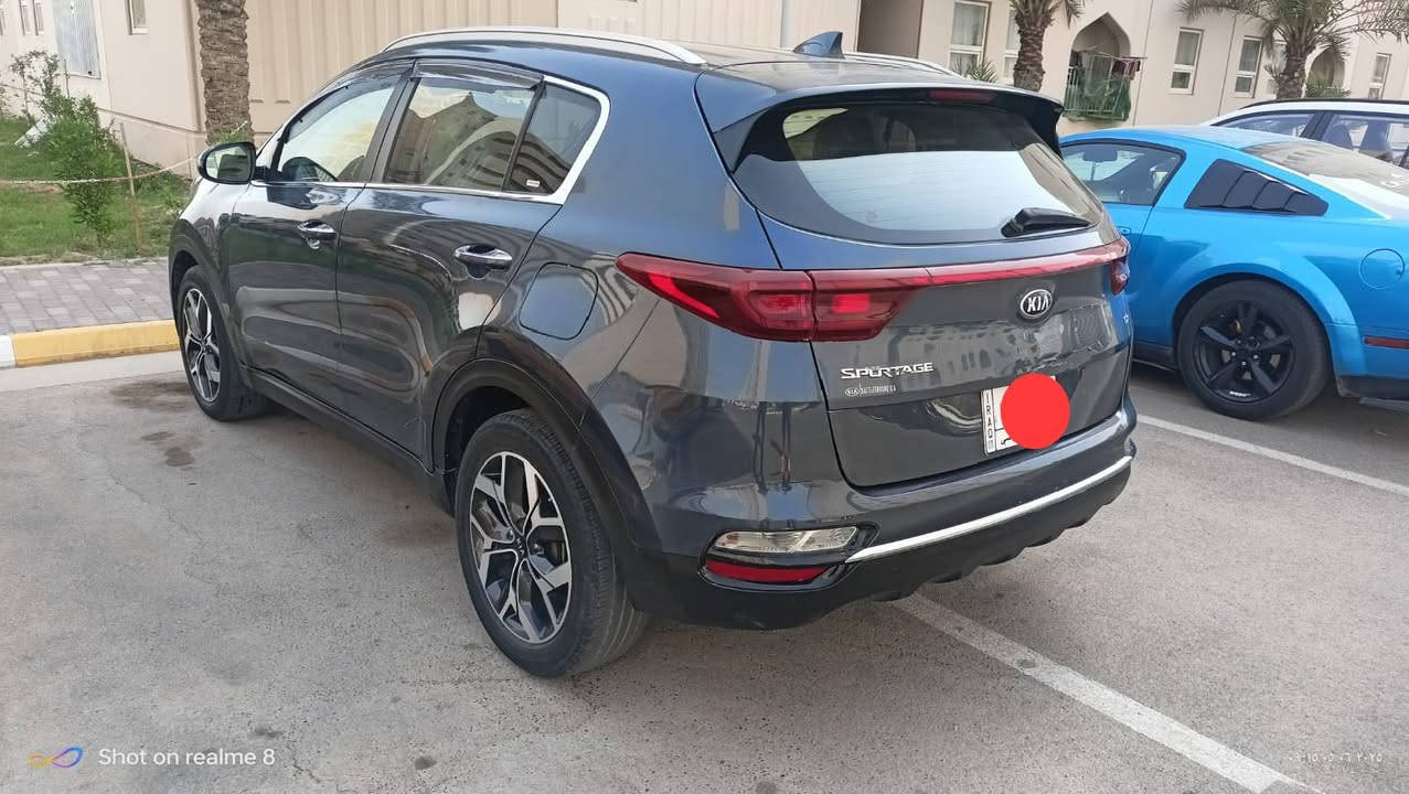 من رخصة الادمن 
سبورتاج 2021 بغداد 
السعر 170 ورقة
وارد امريكي اللون نيلي
فول مواصفات عدى الفتحة 
تحديد مسار كشنات جلد محرك 2400 صندوق كهرباء
وباقي المواصفات معروفة 
صور الحادث والسونار مرفوق 
مع تكحيل بالكارت أسفل باب الصدر بعد السونار
مكلف بالنشر للاستفسار رقم صاحب السيارة
 ***********
مكان السيارة بغداد مجمع بسمايا
