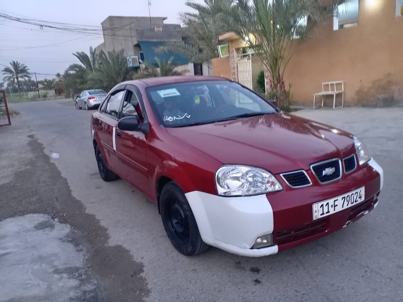 السلام و عليكم
سيارة شوفر ليت
اوبترا ٢٠٠٤ كير عادي 
رقم بغداد دولي
انكليزي
باسمي
 هزة وسنوية جديدة
محرك وكير مكفولات
تبريد تدفئه شغال

صدر امامي خلفي جديد
تخم تاير
كهربائيات شغاله
شاشه تاب
كامرة دوارة
السعر ٥٧
الاتصال على الرقم ***********
المكان بعقوبة
