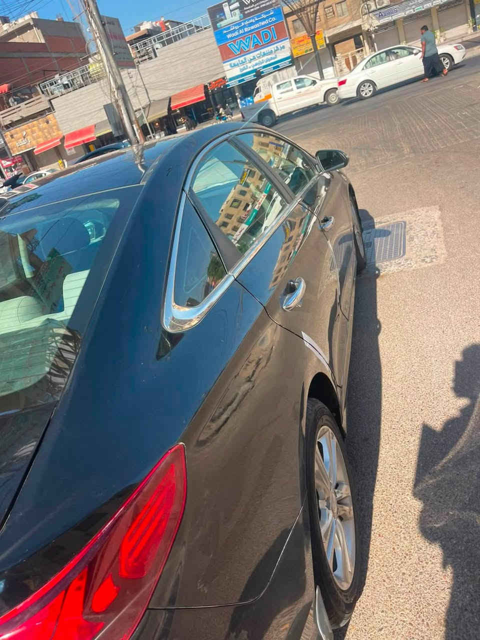 سوناتا أمريكيه فول مواصفات عدا فتحه 
حادثها بنيد وجاملغ بدون دواخل 
موديل ٢٠١٨
١٢٥ وبيها مجال 
***********
بغداد البياع
مامتواجد ع الفيس مكلف بالنشر
