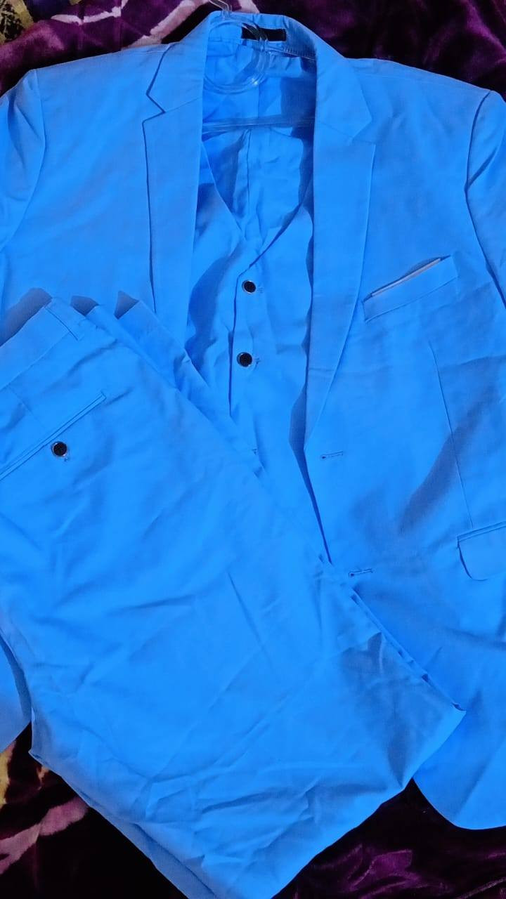 السلام عليكم ملابس شي ان بأسعار مناسبة للتوضيح شي ان وليس مستعمل 😊🔥🔥


**إذا كنت صاحب هذا الإعلان وتريد حذفه لأي سبب، رجاءا أرسل رسالة إلى الدعم الفني**