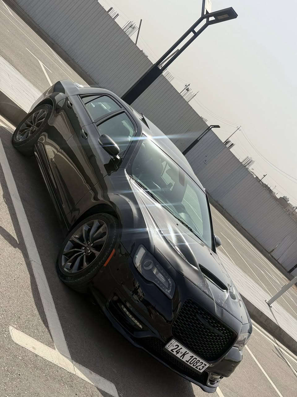 اوباما 2021 RT محرك 5700
السيارة فول مواصفات 1/1
شاشة جبيرة
رادار جانبي وحساسات خلفيه
بنراما
ماشيه 66 الف مكينه وكير بلاد 
ضررها بنيد + جاملغ وجاملغ خلفي صبغ 3 قطع

رقم دهوك سنويه باسمي 

السعر 245 ورقه وبيها مجال
بغداد حي البنوك / ***********
