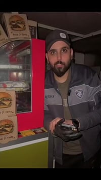 العروض مستمره من بريك بركر   فروعنا  📍الكريعات الكويتي قرب المجلس البل...