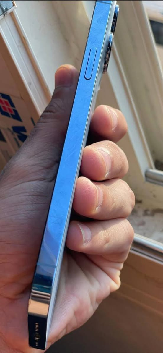 ايفون 13 برو ماكس
ذاكره 256

بطاريه83

تك سيم 

نموذج M امريكي

نضافه 98%

الجهاز ما مفتوح ولامبدل بي اي قطعة تاخذه على الفحص 
مع كارتونه وشاحنه
السعر800وبي مجال 

***********
