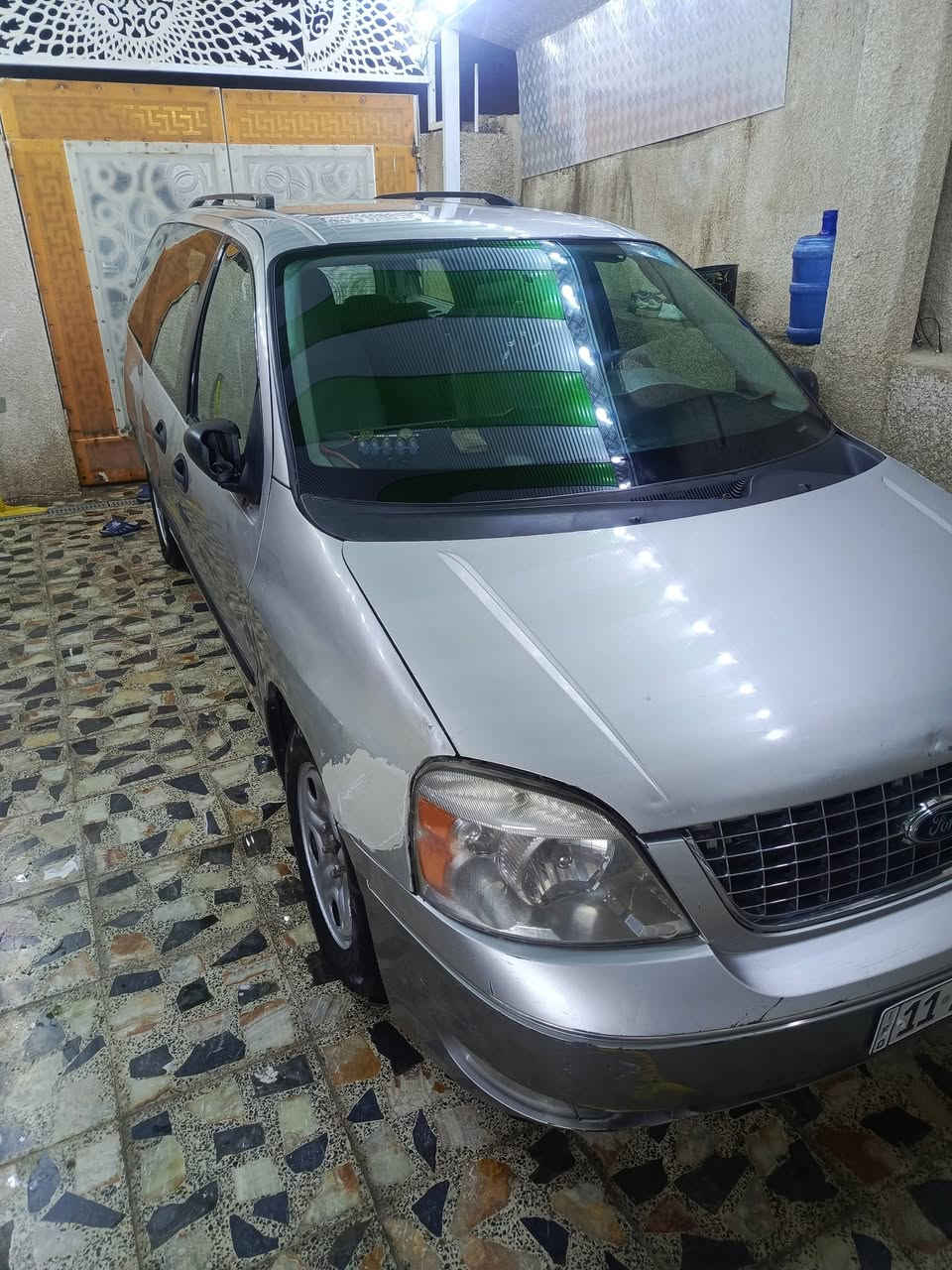 السلام عليكم فورد فري ستار 7راكب أمريكي موديل 2004 مكينه وكير جدد مكينه 3900 بلاديه بيه مكانات صبغ قليل تخم تأثير كاعيه مدوشمه حلوه السياره تبريد عاطل رقم بغداد انكليزي بسمي ماطور ماسحات عاطل كهربائيات كلها شغاله العنوان بغداد رقم مبايل *********** لسعر 65
