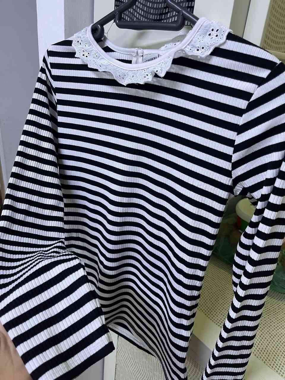 بهاري اغلبه ماركه lc غير مستخدم 
سعر القطعه ٣


**إذا كنت صاحب هذا الإعلان وتريد حذفه لأي سبب، رجاءا أرسل رسالة إلى الدعم الفني**