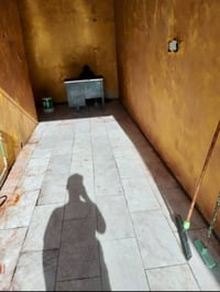 محل للإيجار • مقابل امير المؤمنين • مع مخزن