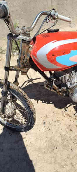 سلام عليكم دراجه عوزه تعميرموديل 16شغابه ماعوزه شي 300وبيه مجال ***********
