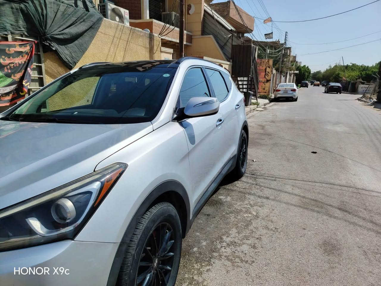 سنتافيا  ٢٠١٨ ( سبورت )
وارد كندي ليبل واحد  

كلين دعامية أمامية فقط 
ليبل واحد ، ايرباكات سليمة
محرك مفتوح 
فول مواصفات 
بانوراما 
بصمة 
مقاعد جلد كهرباء
مقعد السائق فيه خزن وضعية 
 تدفئة مقاعد 
تدفئة بالمقود 
شاشة 
ستائر خلفية بلادية 
جي بي أس 
رادارات 
تحكمات استيرن كاملة
ويل كب كروم 
جنطة كهرباء 
دفع رباعي 
محرك ٢٤٠٠  
قطعتين تبريد 
مجموعة سماعات السيارة 
ماركة انفنكس
تشغيل عن بعد 
وضعيات قيادة 
كاميرا وحساسات  
مراقبة النقطة العمياء 
ماشية ١٤٥ قابل للزيادة 
اللون سلفر 

السعر 150  وبيها مجال 

السنوية باسمي شرط التحويل، رقم أربيل جديد 
ومن الله التوفيق

عنوان السكن كفاءات السيّديّة  خلف جامعة السلام

رقم الهاتف ***********

