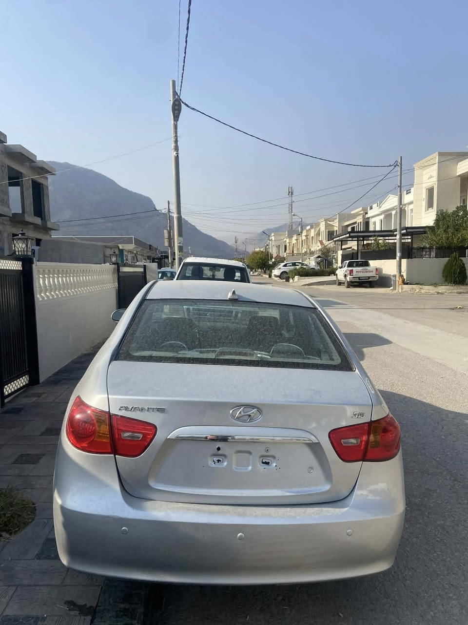 هۆندا ئاڤێنتی بۆ فرۆشتن 
مۆدێل ٢٠٠٧ 

فول فول مواسەفەت بەس سلاید نییە مەکینە بچوک ، ١٦ ی دکشن بەرز، دەعم و لێدراو و سەقف و گێر و مەکینە بە شەرت  بێ کەم و کورتی و بێ مەسرەفە و هی مالی خۆمە  و بێخایسە و چوار تایە و ویلی لۆکە و مەسرەفی یەک دینار تێدانییە 

نرخی ٤٦ گەڵاو معامەلە 
شوێن ڕانیە

بۆ پەیوەندی 

***********
