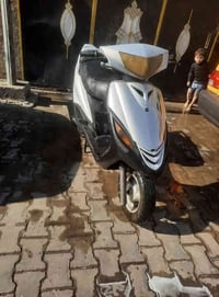 ماكس 140 شغاله وخير من الله نقصها جبنه تنضح دهن وباتري  ابيع هل موجود ...