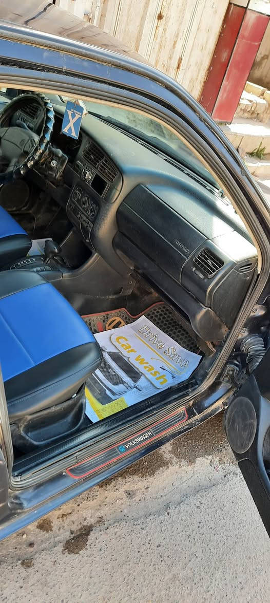 السلام عليكم سياره جولف فنتو للبيع موديل ١٩٩٤ كير محرك تبريد خير من الله السعر ٤٦ وبيها مجال بسيط موبايل ***********فلاح ابو علي العنوان بغداد الزعفرانيه شارع الكهرباء خلف حسينية الامام المهدي
