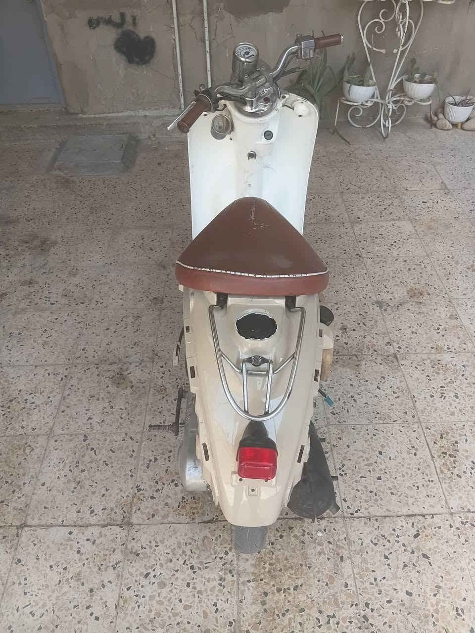 للبيع شغاله هندر خلي باتري تشتغل سلف سعر  ١٥٠ مكان الشعب واتساب  ***********
