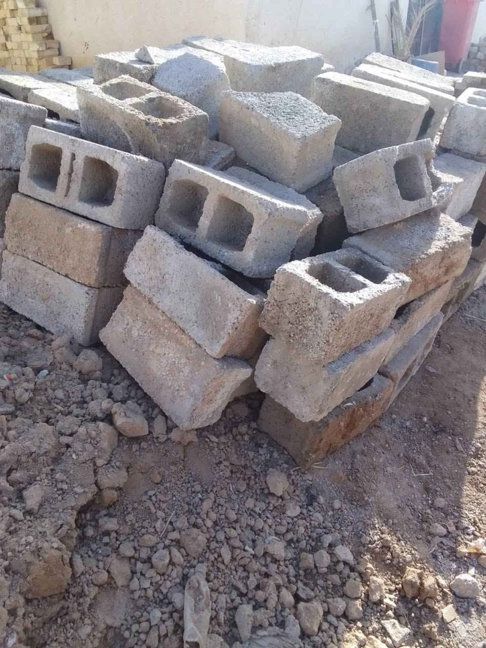 السلام عليكم ابلوك مامستعمل البيع 150 مكلف بل نشر *********** هاذه رقم الولد
