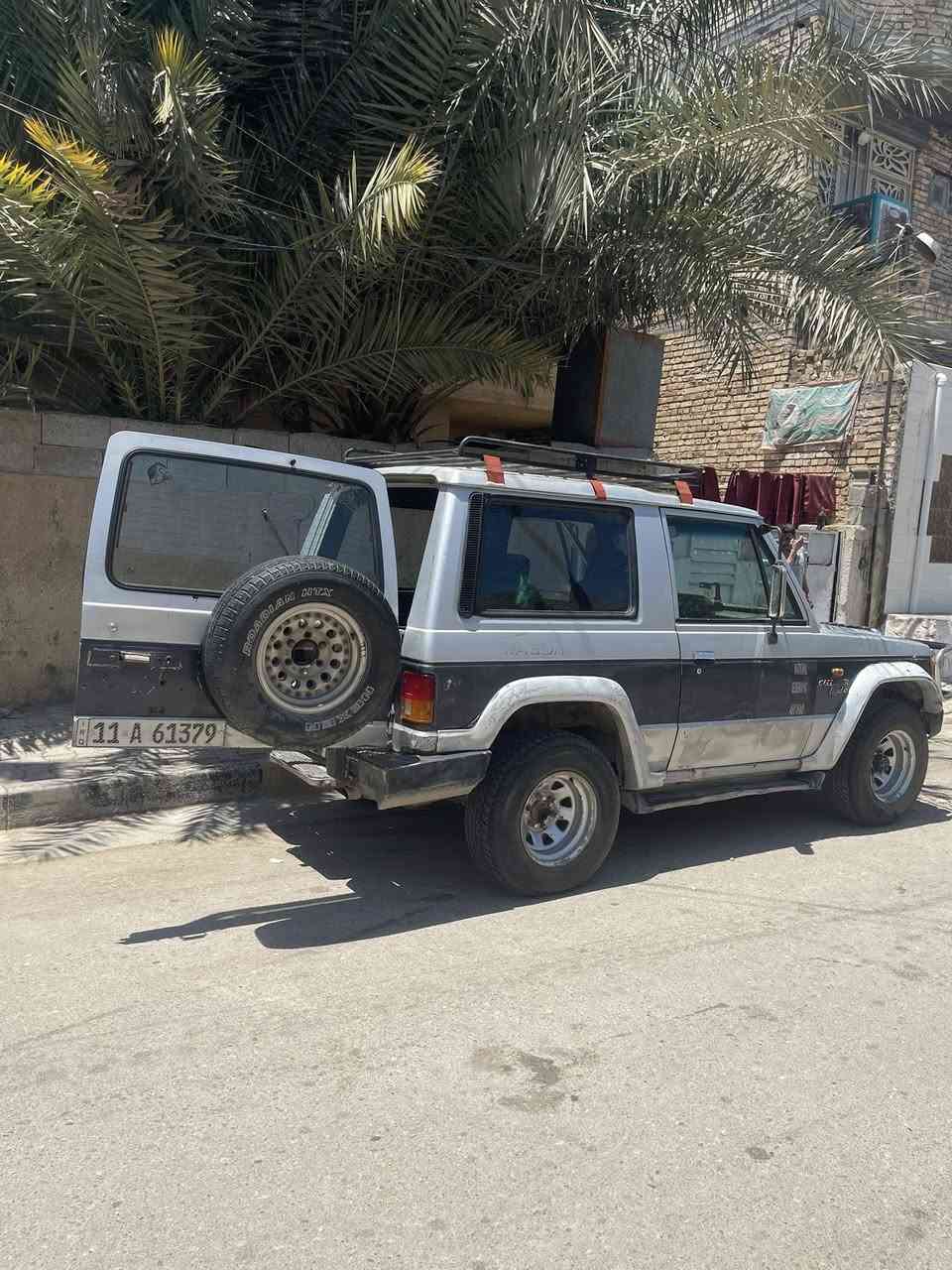 كالوبر تك باب .. مديل 92 رقم بغداد بأسمي اني السيارة  مكينة ونجي كير عادي مكفولة بالكامل 
 تريد تحويل تريد وكالة عنوان السيارة بغداد الحسينية السعر 36 
***********
