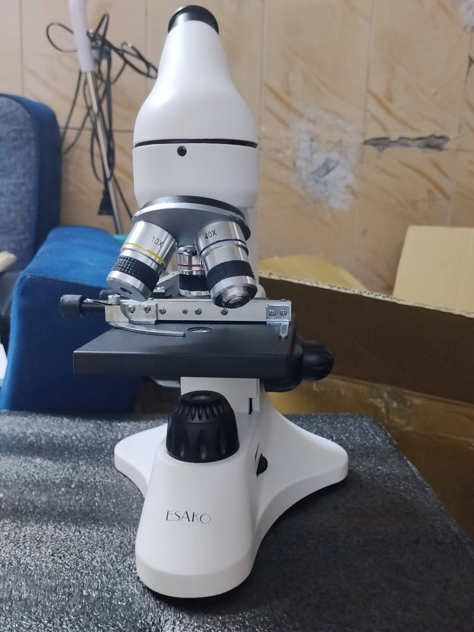 السلام عليكم
يتوفر مايكرو سكوب kit كامل جديد 
السعر ١٥٠ للاستفسار واتساب ***********
