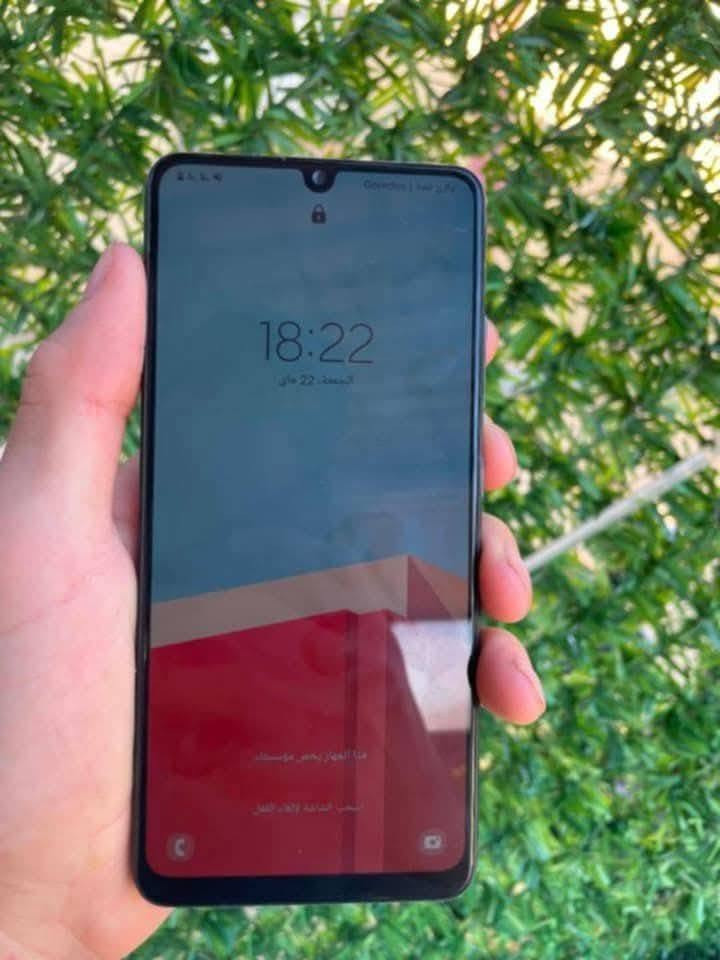 Samsung a32 5g
سامسونك اي32جهاز نضيف جديد مامفتوح ضمان ذاكره 128
بي فطور مبينه ممثره على لمس طبيعي سعر ٦٥ 
***********
