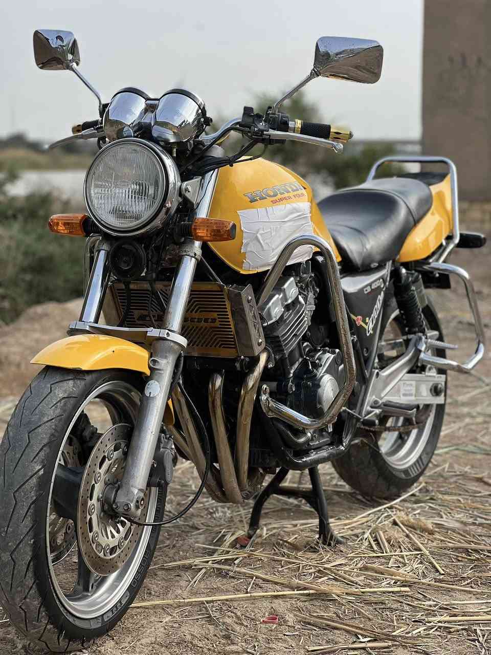 سيبي فور جيل اول 16 ولف كفاله الدراجه مامفتوح بيها برغي مكاني العماره ميسان ***********
