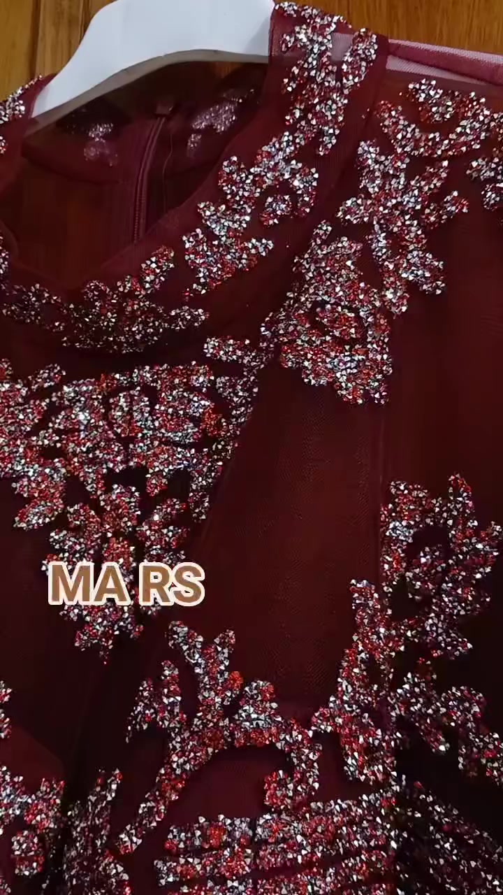 السلام عليكم
فستان جديد للبيع قياس ٥٠ أخذته ١٣٥ سعر بي مجال،اذا شراي تفضلو خاص.علماً يتوفر خدمة توصيل لكل محافظات العراق


**إذا كنت صاحب هذا الإعلان وتريد حذفه لأي سبب، رجاءا أرسل رسالة إلى الدعم الفني**