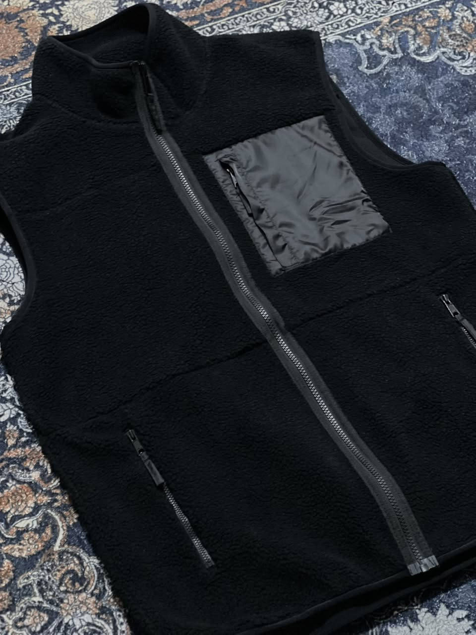 جديد غير مستخدم
قطعة اوربية
وكالة اصلية
نظافة 100%
فرو بالكامل
قياس XL وزن 85-105


**إذا كنت صاحب هذا الإعلان وتريد حذفه لأي سبب، رجاءا أرسل رسالة إلى الدعم الفني**